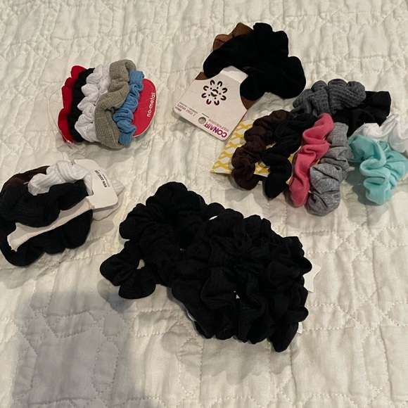 NWT 26 Count Scrunchie Bundle - Picture 1 of 6